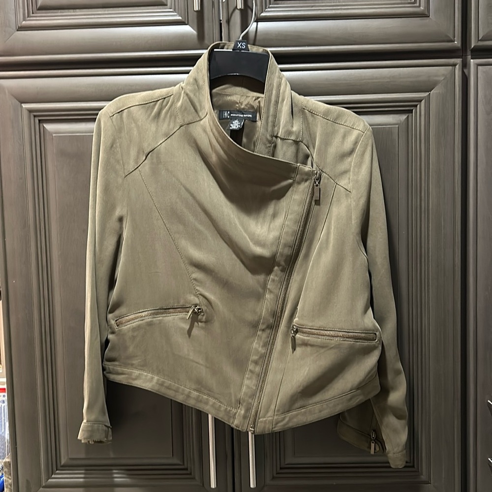 INC cropped jacket